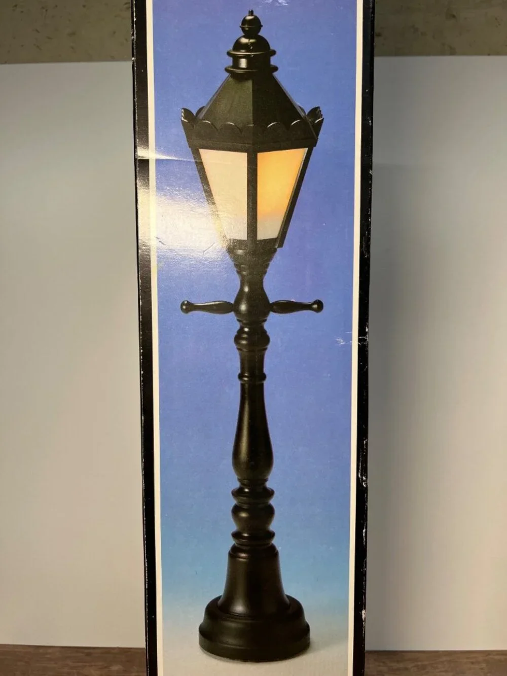Black Christmas Candelabra Table Lamp With UL Certification For Indoor Use